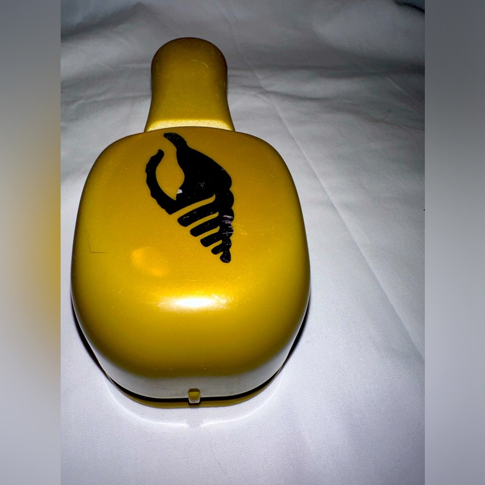 Paper punch Seashell
